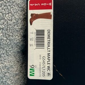 Naturalizer Demetria Maple Boots